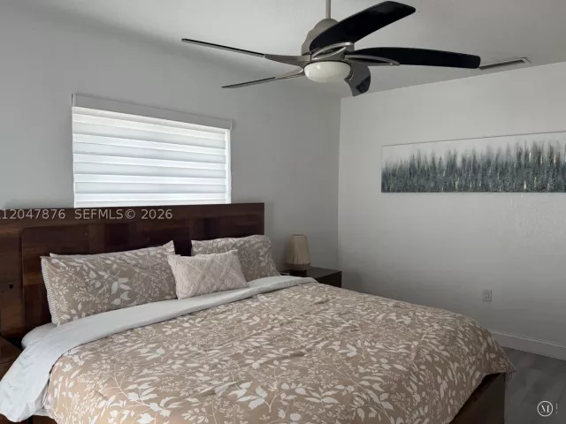 3-bedroom home for sale in Hollywood - 7525 Roosevelt St - MondialRealty