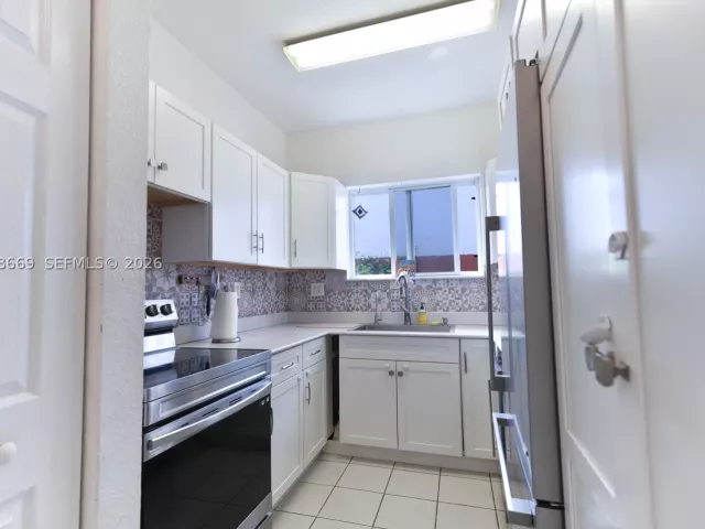 3-bedroom home for sale in Homestead - 249 SE 32nd Ave - MondialRealty