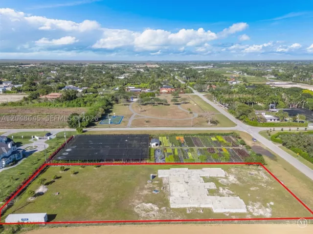 5-bedroom home for sale in Homestead - 24080 SW 212th Ave - MondialRealty