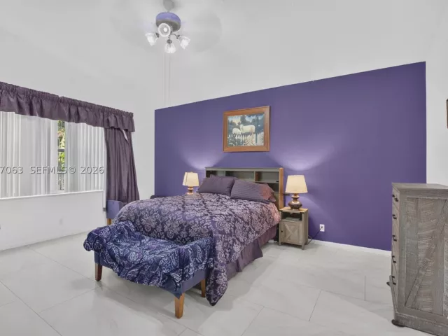 4-bedroom home for sale in Boca Raton - 21209 Via Ventura - MondialRealty