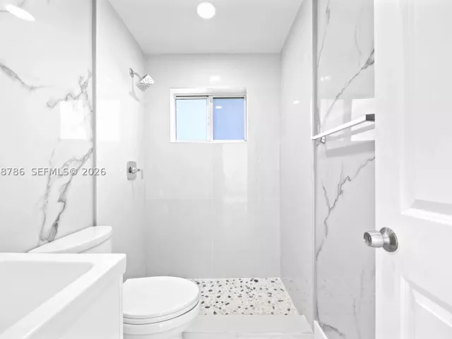 4-bedroom home for sale in Miami - 22503 SW 113th Pl - MondialRealty