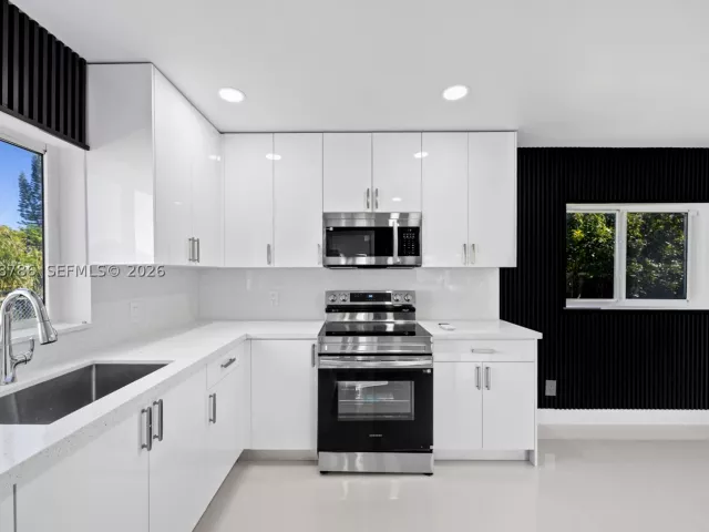 4-bedroom home for sale in Miami - 22503 SW 113th Pl - MondialRealty