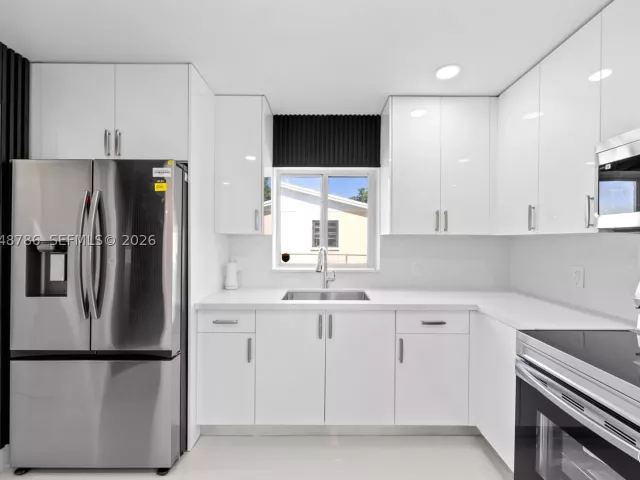 4-bedroom home for sale in Miami - 22503 SW 113th Pl - MondialRealty