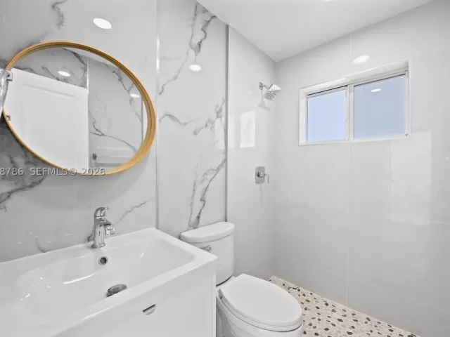 4-bedroom home for sale in Miami - 22503 SW 113th Pl - MondialRealty