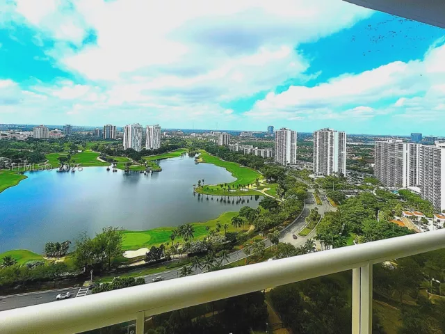 3-bedroom condo for sale in Aventura - 20191 E Country Club Dr 2601 - MondialRealty