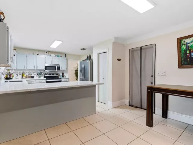 3-bedroom home for sale in Miami - 15490 SW 209th Ave - MondialRealty