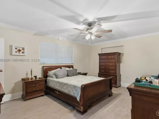 3-bedroom home for sale in Miami - 15490 SW 209th Ave - MondialRealty