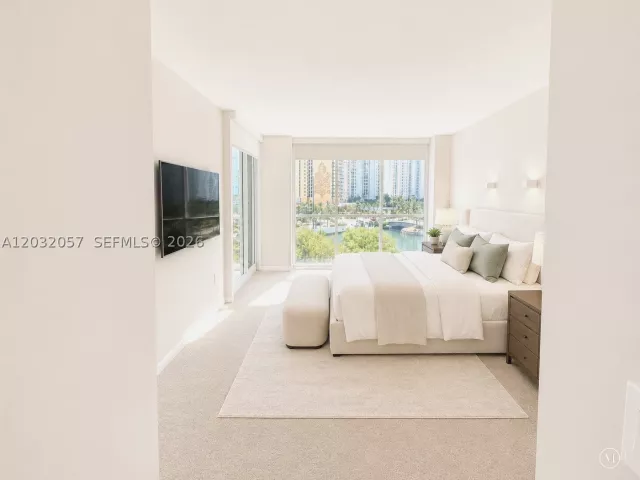 2-bedroom condo for sale in Sunny Isles Beach - 16400 Collins Ave 542 - MondialRealty
