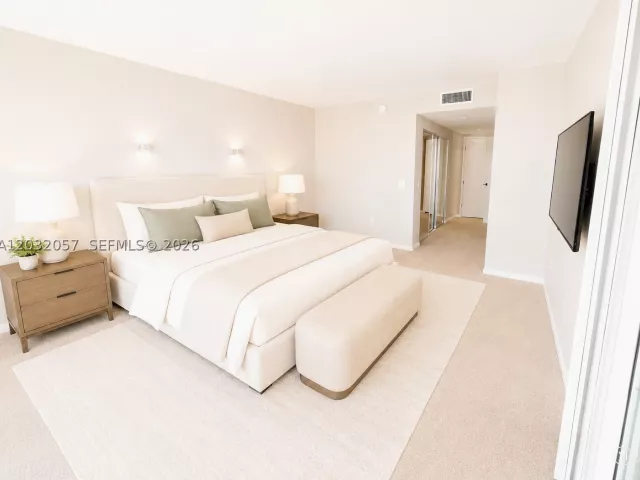 2-bedroom condo for sale in Sunny Isles Beach - 16400 Collins Ave 542 - MondialRealty