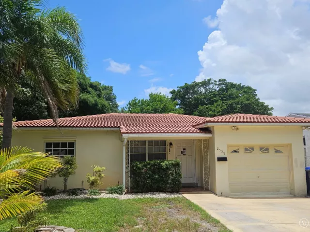 3-bedroom home for sale in Hollywood - 2538 Fillmore Street - MondialRealty