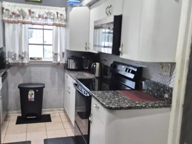 3-bedroom home for sale in Hollywood - 2538 Fillmore Street - MondialRealty
