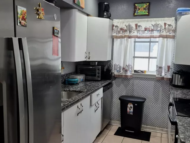 3-bedroom home for sale in Hollywood - 2538 Fillmore Street - MondialRealty