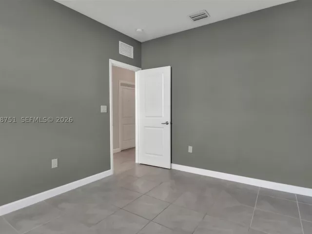 4-bedroom home for sale in Homestead - 16344 SW 290th St - MondialRealty