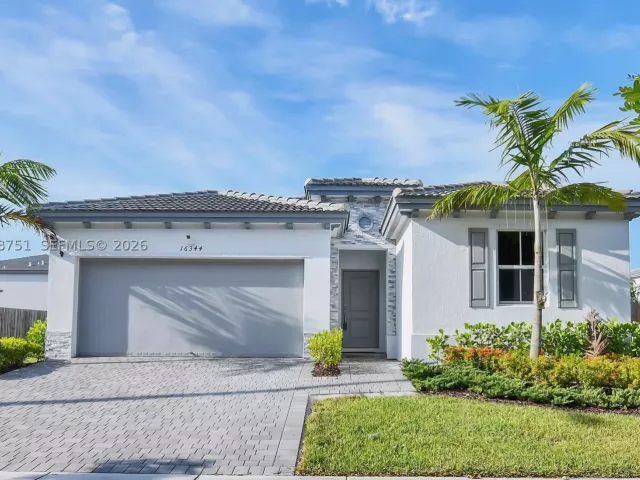 4-bedroom home for sale in Homestead - 16344 SW 290th St - MondialRealty