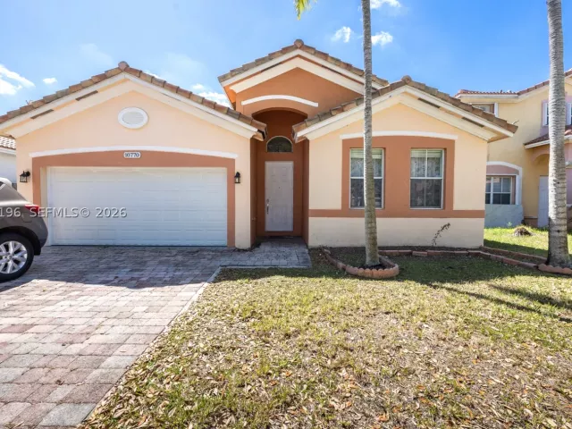 4-bedroom home for sale in Homestead - 10770 SW 245th St - MondialRealty