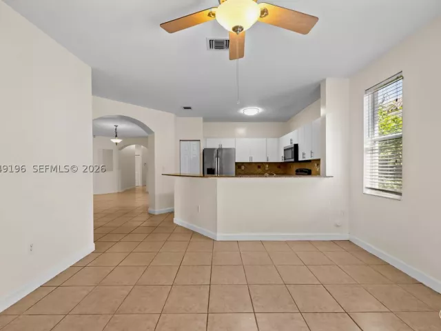 4-bedroom home for sale in Homestead - 10770 SW 245th St - MondialRealty