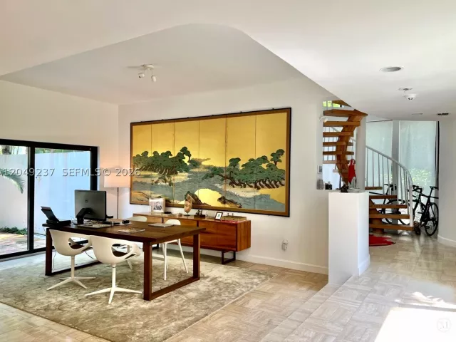 4-bedroom home for rent in Miami - 4101 Battersea Rd 1 - MondialRealty