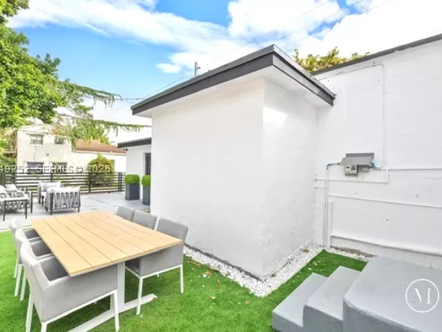 4-bedroom home for rent in Miami - 501 NW 46th St 0 - MondialRealty