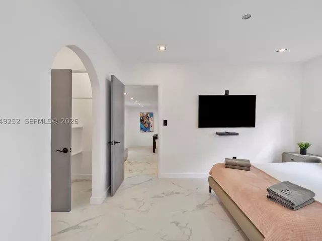 4-bedroom home for rent in Miami - 501 NW 46th St 0 - MondialRealty