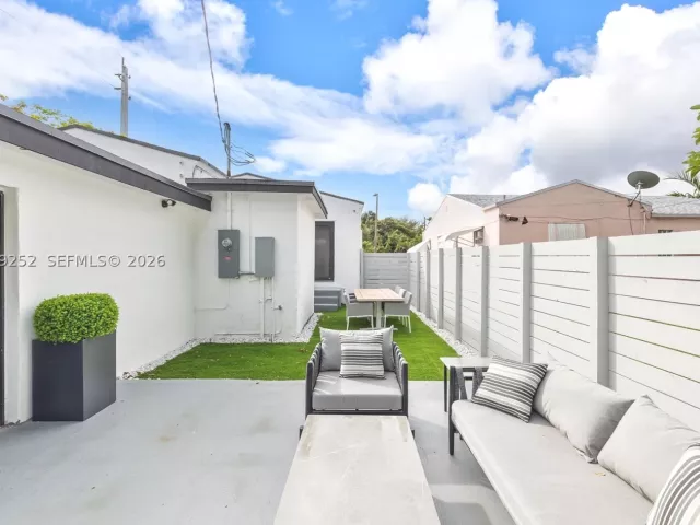 4-bedroom home for rent in Miami - 501 NW 46th St 0 - MondialRealty