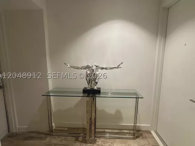 2-bedroom condo for sale in Miami - 650 NE 32nd St 4205 - MondialRealty