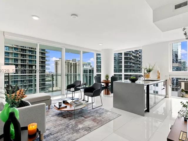 2-bedroom condo for rent in Miami - 1080 Brickell Ave 2609 - MondialRealty
