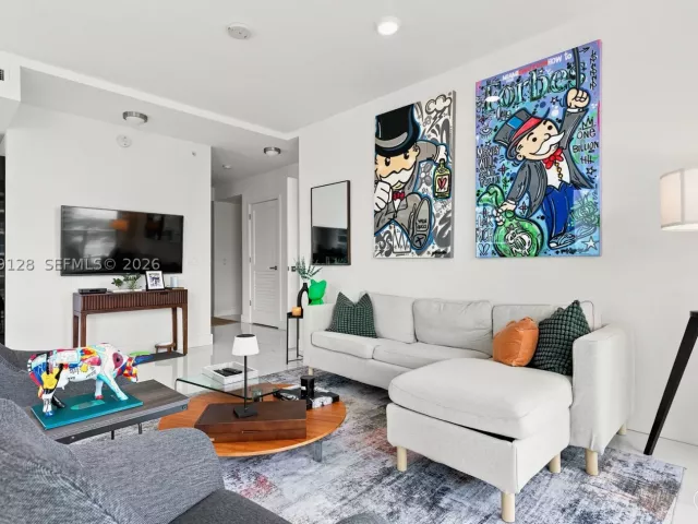 2-bedroom condo for rent in Miami - 1080 Brickell Ave 2609 - MondialRealty