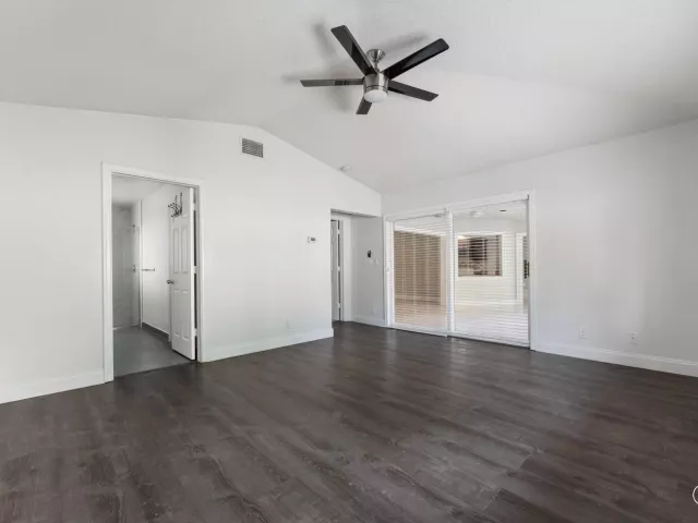 4-bedroom home for rent in Boca Raton - 1598 SW 5th Avenue - MondialRealty