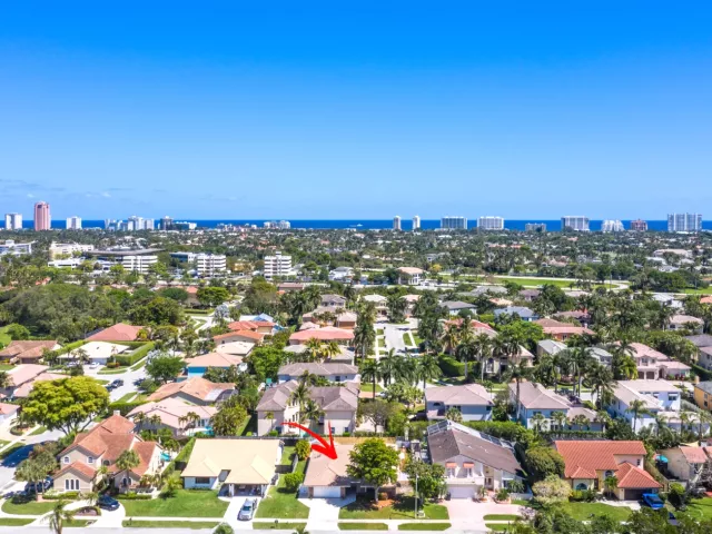 4-bedroom home for rent in Boca Raton - 1598 SW 5th Avenue - MondialRealty