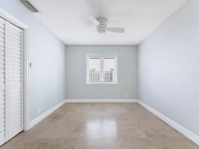 4-bedroom home for rent in Boca Raton - 1598 SW 5th Avenue - MondialRealty