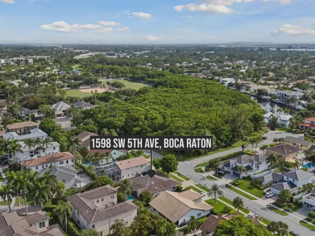 4-bedroom home for rent in Boca Raton - 1598 SW 5th Avenue - MondialRealty