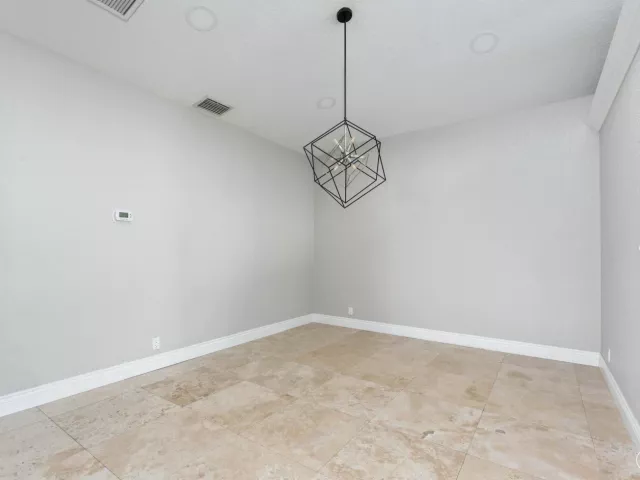 4-bedroom home for rent in Boca Raton - 1598 SW 5th Avenue - MondialRealty