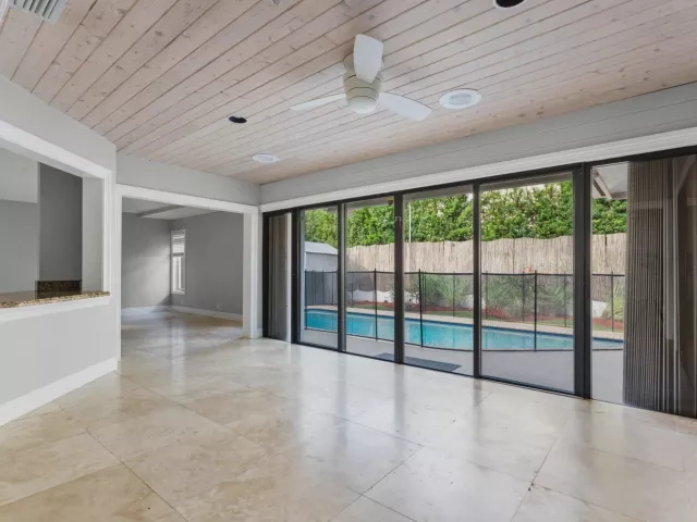 4-bedroom home for rent in Boca Raton - 1598 SW 5th Avenue - MondialRealty