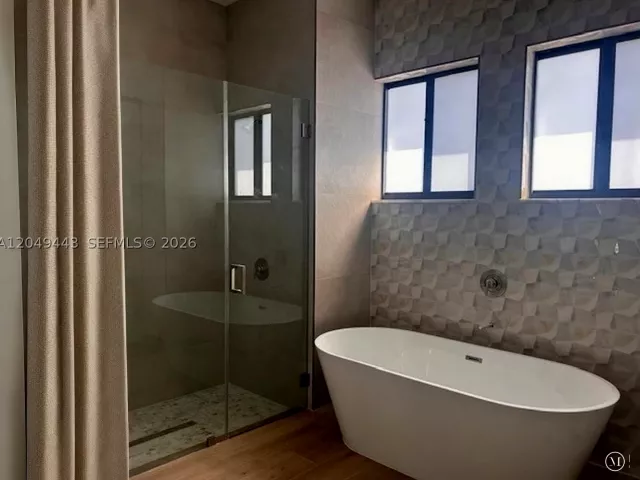 5-bedroom home for sale in Homestead - 24440 SW 209th Pl - MondialRealty