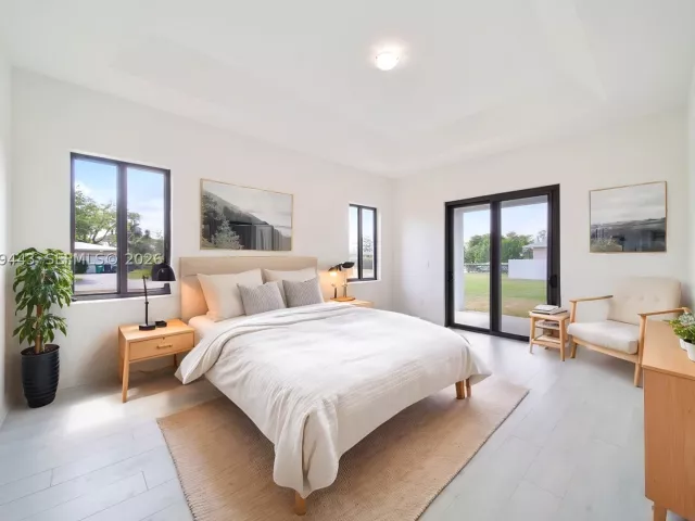 5-bedroom home for sale in Homestead - 24440 SW 209th Pl - MondialRealty