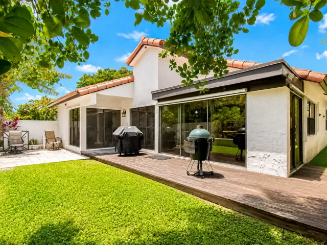 3-bedroom home for rent in Boca Raton - 7678 Solimar Circle - MondialRealty