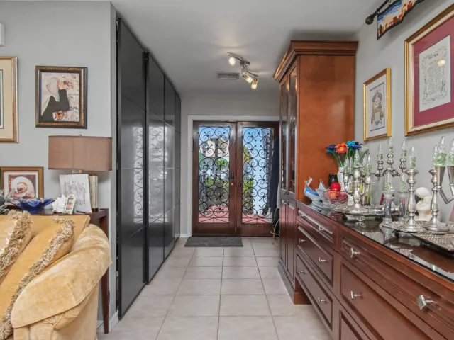 3-bedroom home for rent in Boca Raton - 7678 Solimar Circle - MondialRealty