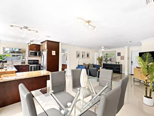 3-bedroom home for sale in Delray Beach - 1638 NE 3rd Avenue - MondialRealty