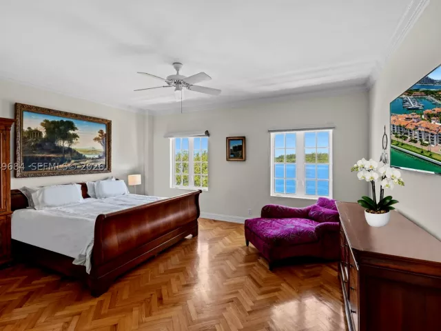 3-bedroom condo for sale in Miami Beach - 2432 Fisher Island Dr 5302 - MondialRealty