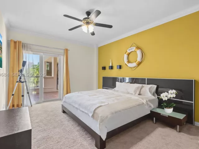 3-bedroom condo for sale in Miami Beach - 2432 Fisher Island Dr 5302 - MondialRealty