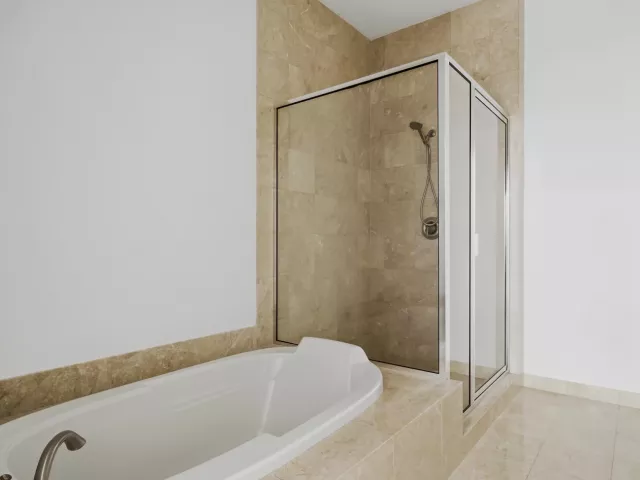 1-bedroom condo for rent in West Palm Beach - 701 S Olive Avenue 304 - MondialRealty