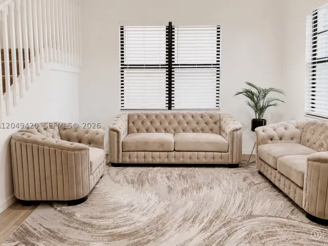 3-bedroom home for sale in Miami - 19316 NE 8th Ct - MondialRealty