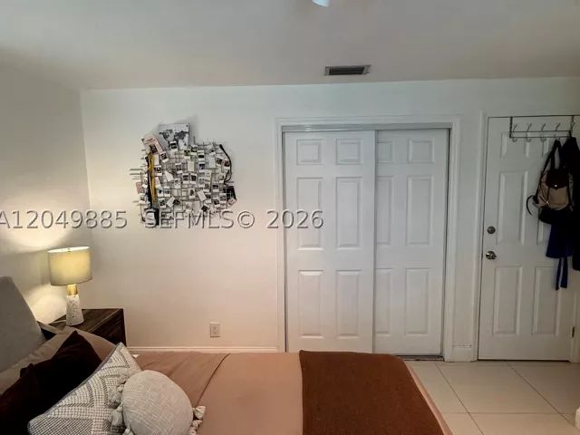 3-bedroom home for rent in Hollywood - 1902 N 24th Ave - MondialRealty