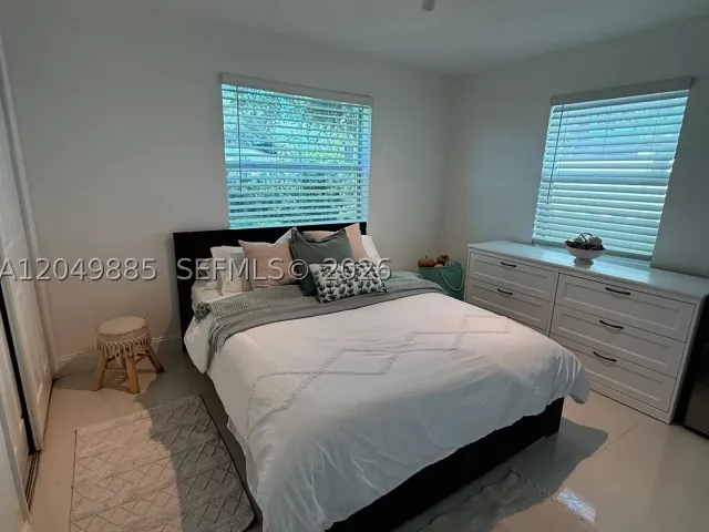 3-bedroom home for rent in Hollywood - 1902 N 24th Ave - MondialRealty