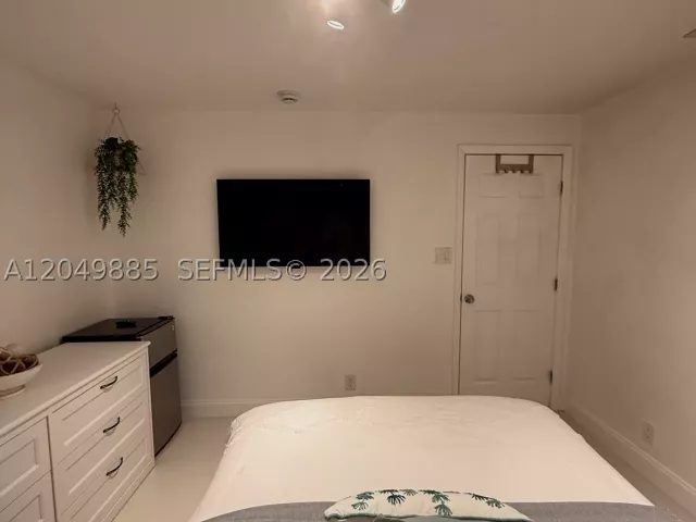 3-bedroom home for rent in Hollywood - 1902 N 24th Ave - MondialRealty