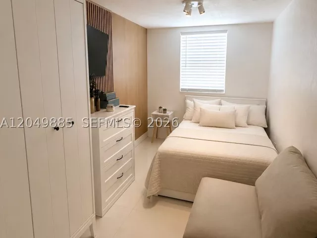 3-bedroom home for rent in Hollywood - 1902 N 24th Ave - MondialRealty