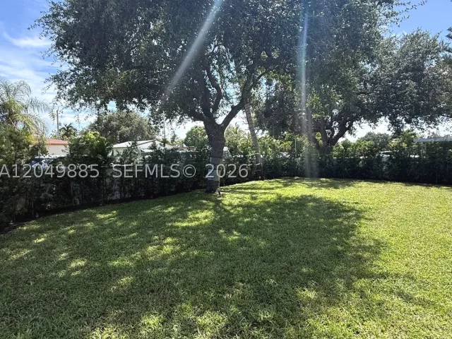 3-bedroom home for rent in Hollywood - 1902 N 24th Ave - MondialRealty
