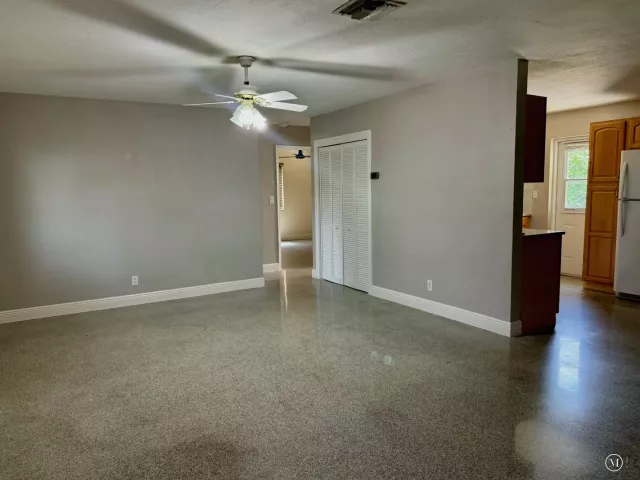 3-bedroom home for rent in Pompano Beach - 2624 NE 8th Court - MondialRealty