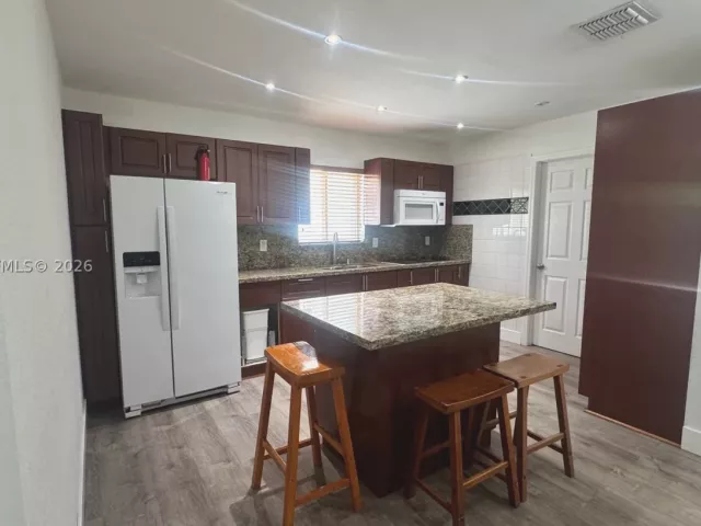 3-bedroom home for rent in Miami - 5680 NW 23rd Ave 0 - MondialRealty