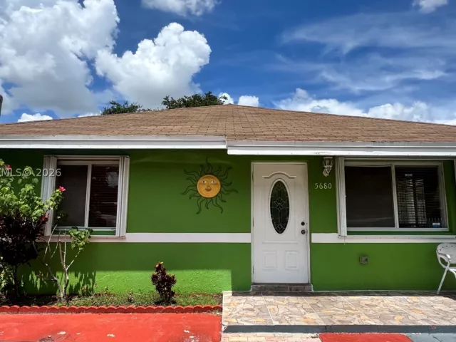 3-bedroom home for rent in Miami - 5680 NW 23rd Ave 0 - MondialRealty